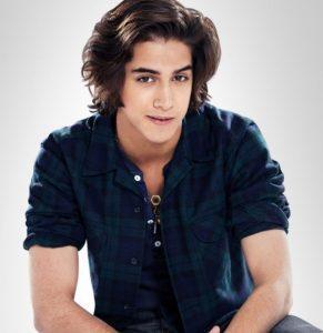 Avan Jogia Biography (Age, Height, Weight, Girlfriend & More) - mrDustBin