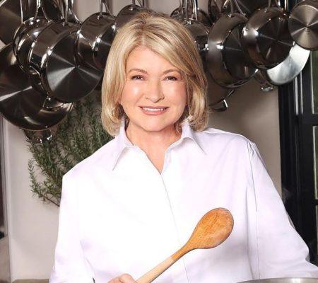 Martha Stewart Biography, Age, Height & Husband - mrDustBin