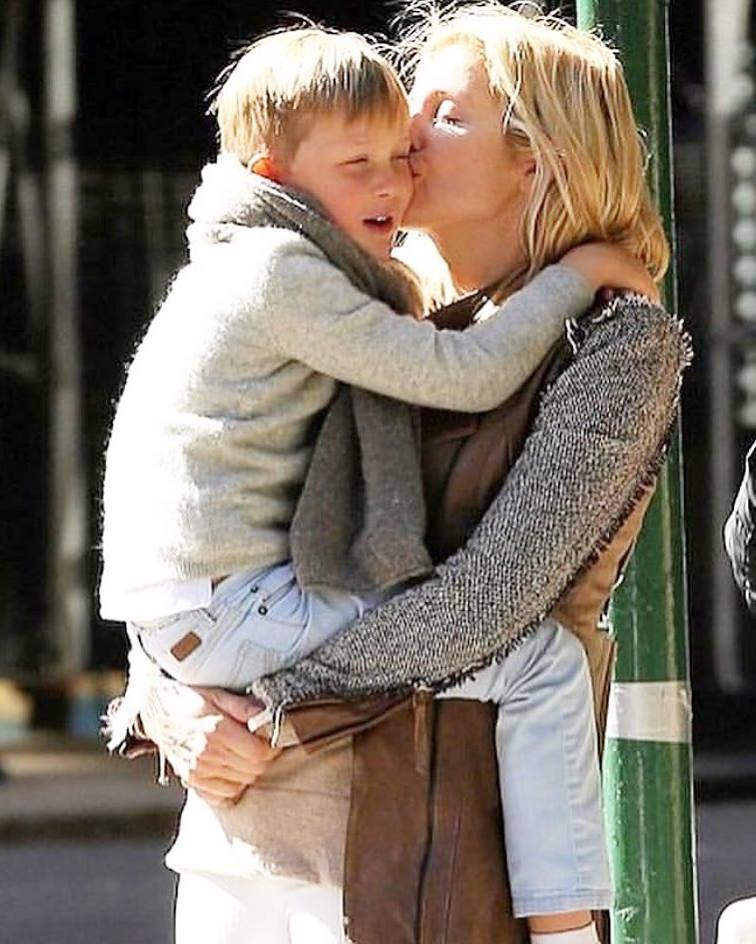 Kelly Rutherford Son