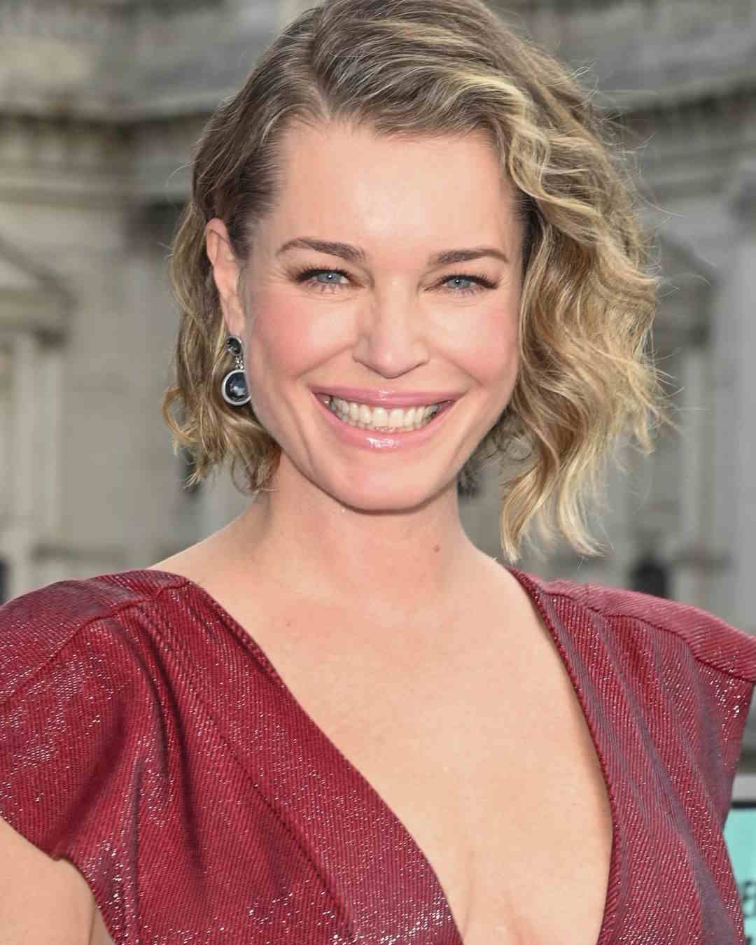 Rebecca Romijn