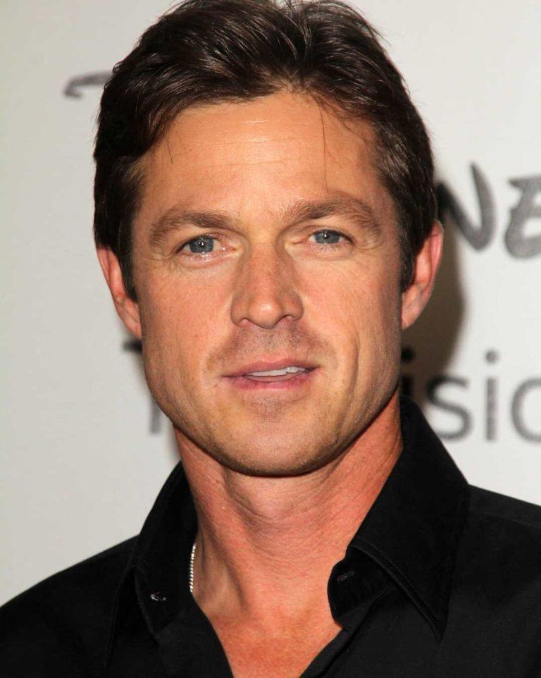 Eric Close Biography, Age, Height & Wife - mrDustBin