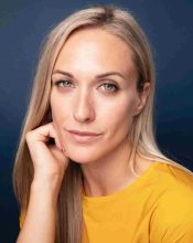 Samantha Kendrick Biography, Age, Height, Husband - mrDustBin