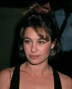 Julie Warner Biography, Age, Height, Husband - mrDustBin