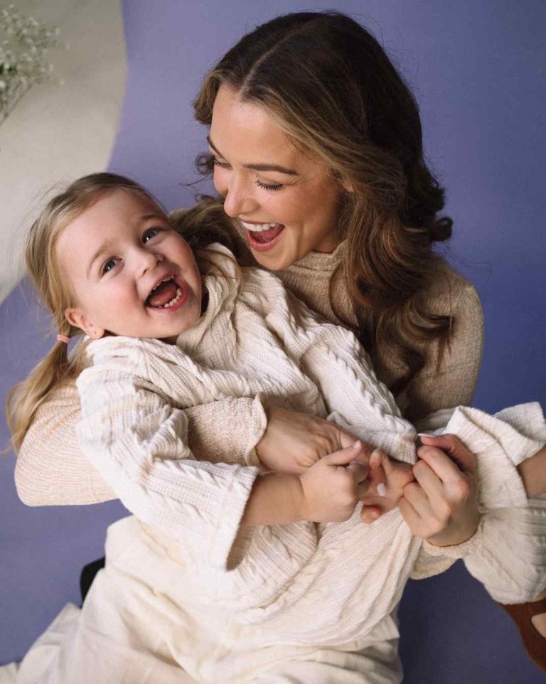 Mariana Vicente Biography, Age, Height, Husband mrDustBin