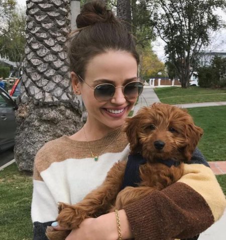 Jocelyn Hudon Biography, Age, Height, Boyfriend - mrDustBin