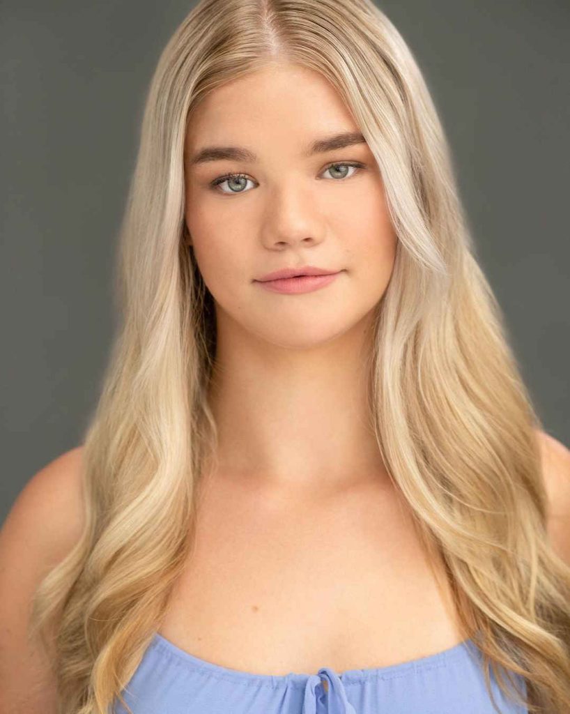 Kadence Kendall Roach Biography Age Height Boyfriend mrDustBin