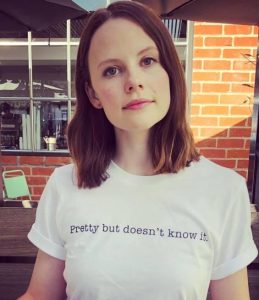 Sarah Ramos Biography, Age, Height, Husband - mrDustBin