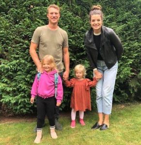 Kimberley Sustad Biography, Age, Height, Family - mrDustBin