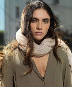 Arienne Mandi Biography, Age, Height, Boyfriend - mrDustBin