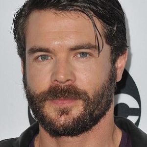 Charlie Weber Biography, Age, Height, Wife - mrDustBin