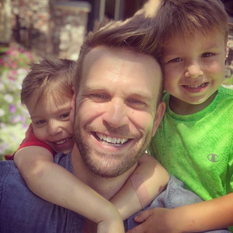 John Brotherton Biography Age, Girlfriend, Family - mrDustBin