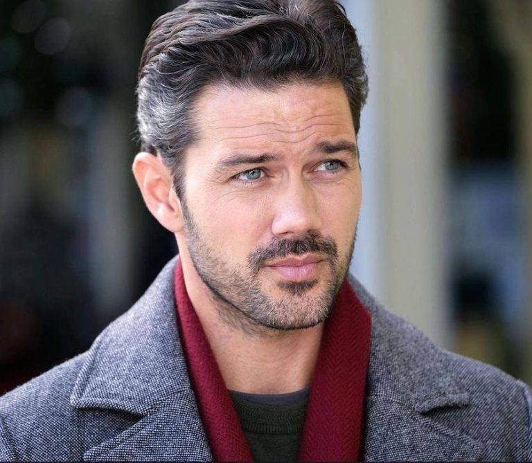 Ryan Paevey Biography, Age, Girlfriend, Hallmark - mrDustBin