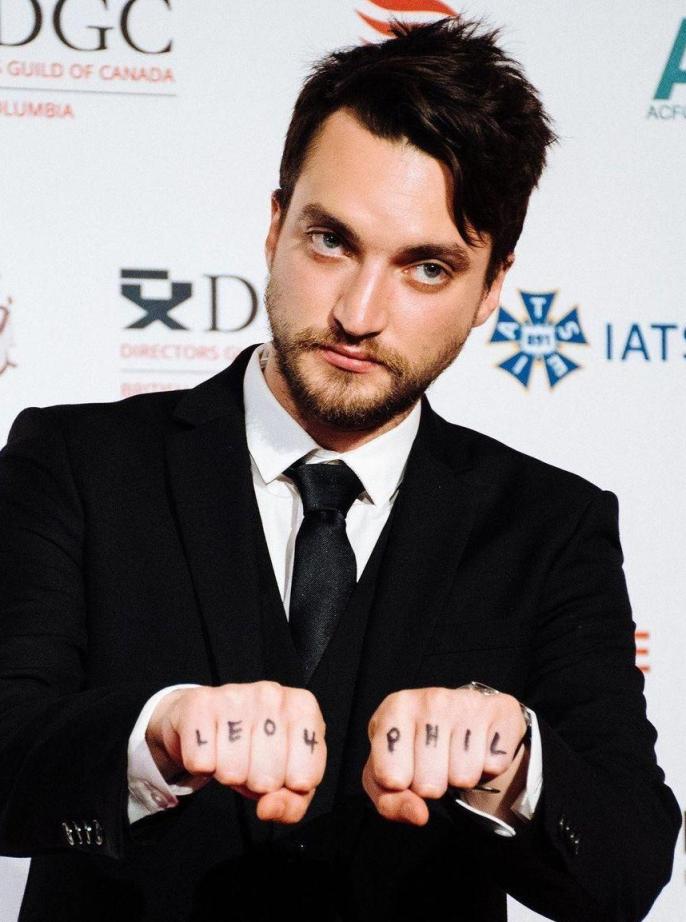 Richard Harmon Biography (Age, Height, Weight, Girlfriend, Family, Career & More)