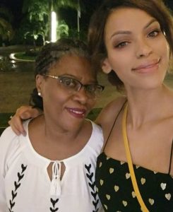 Alvina August Biography, Age, Height, Weight, Boyfriend - mrDustBin