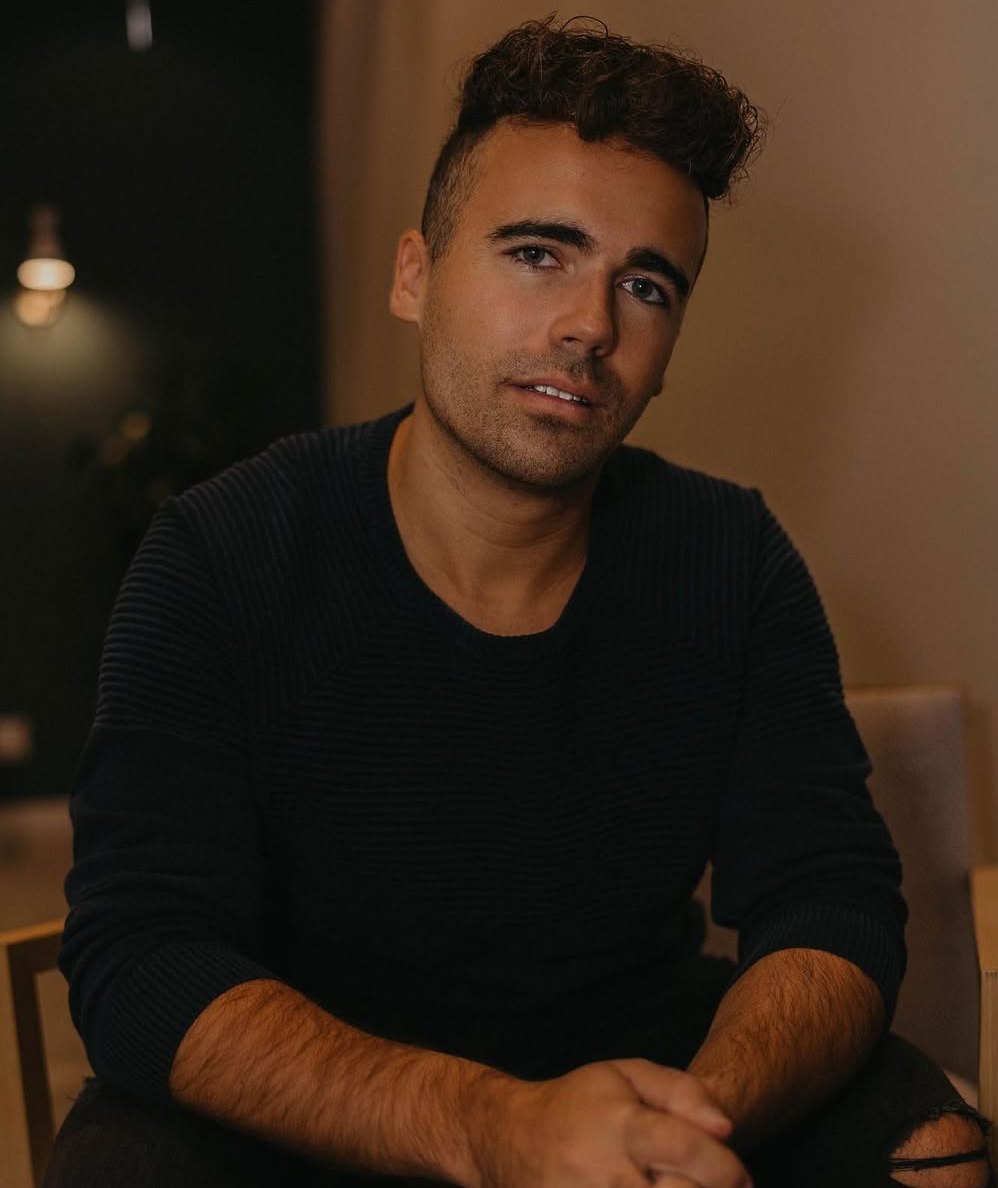 Jaxon Jensen Biography, Age, Height, Weight, Girlfriend Career & Hallmark Movies